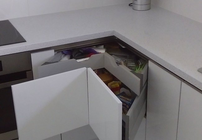 Nábytek na míru Plzeň 25