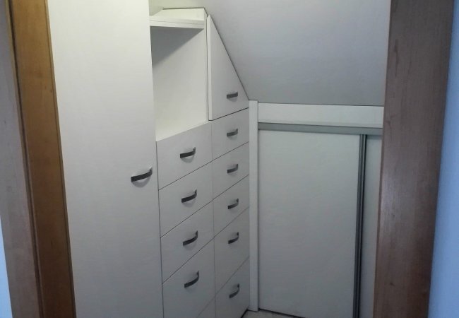 Nábytek na míru Plzeň 37