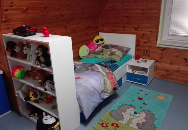 Nábytek na míru Plzeň 63