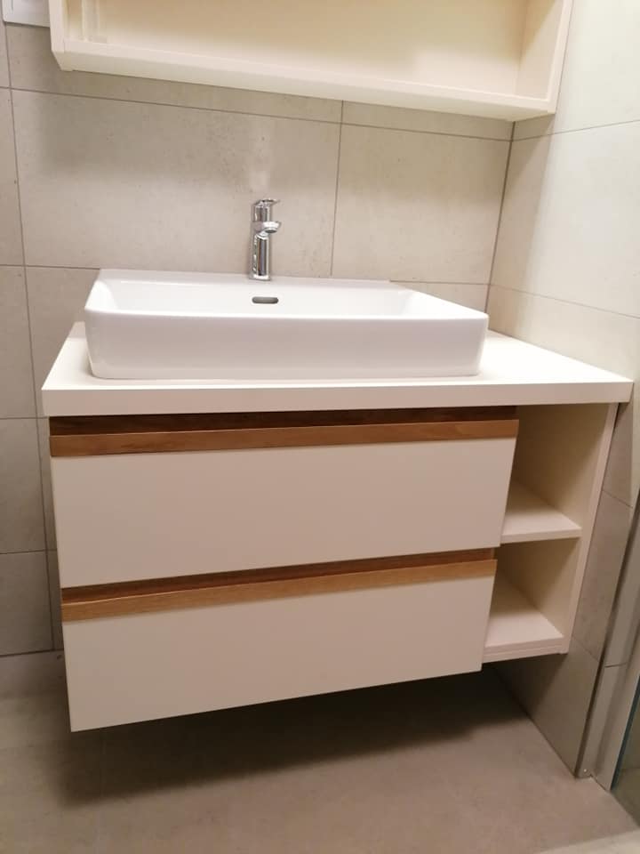 Nábytek na míru Plzeň 13